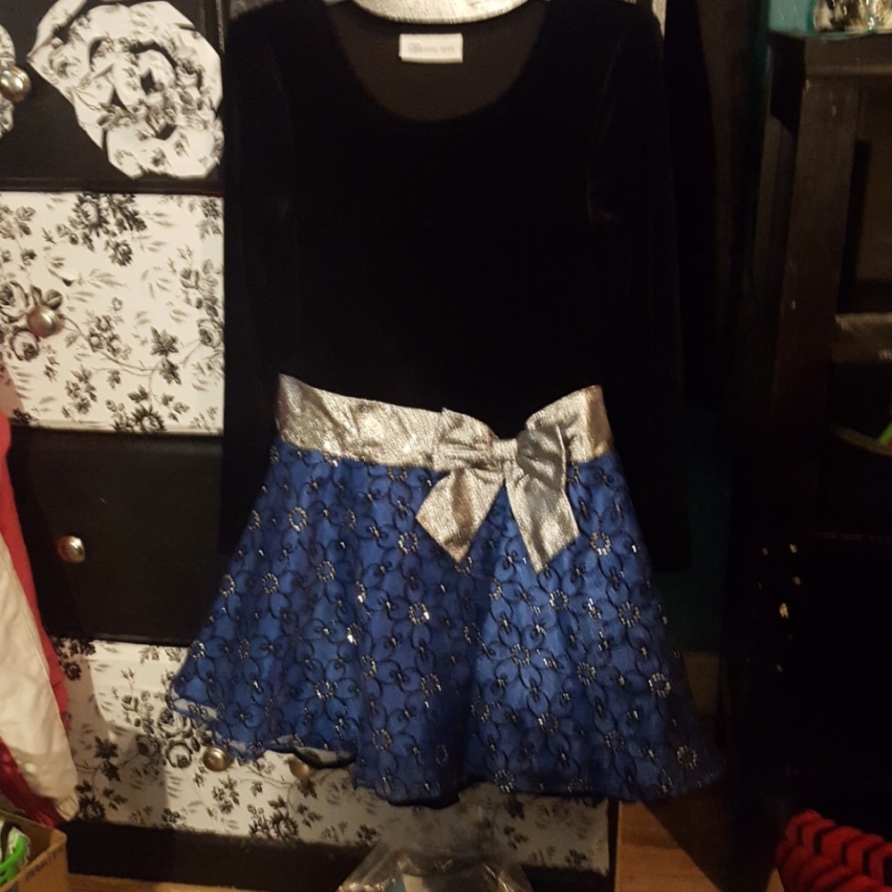 girls formal dress size 7/8 worn once